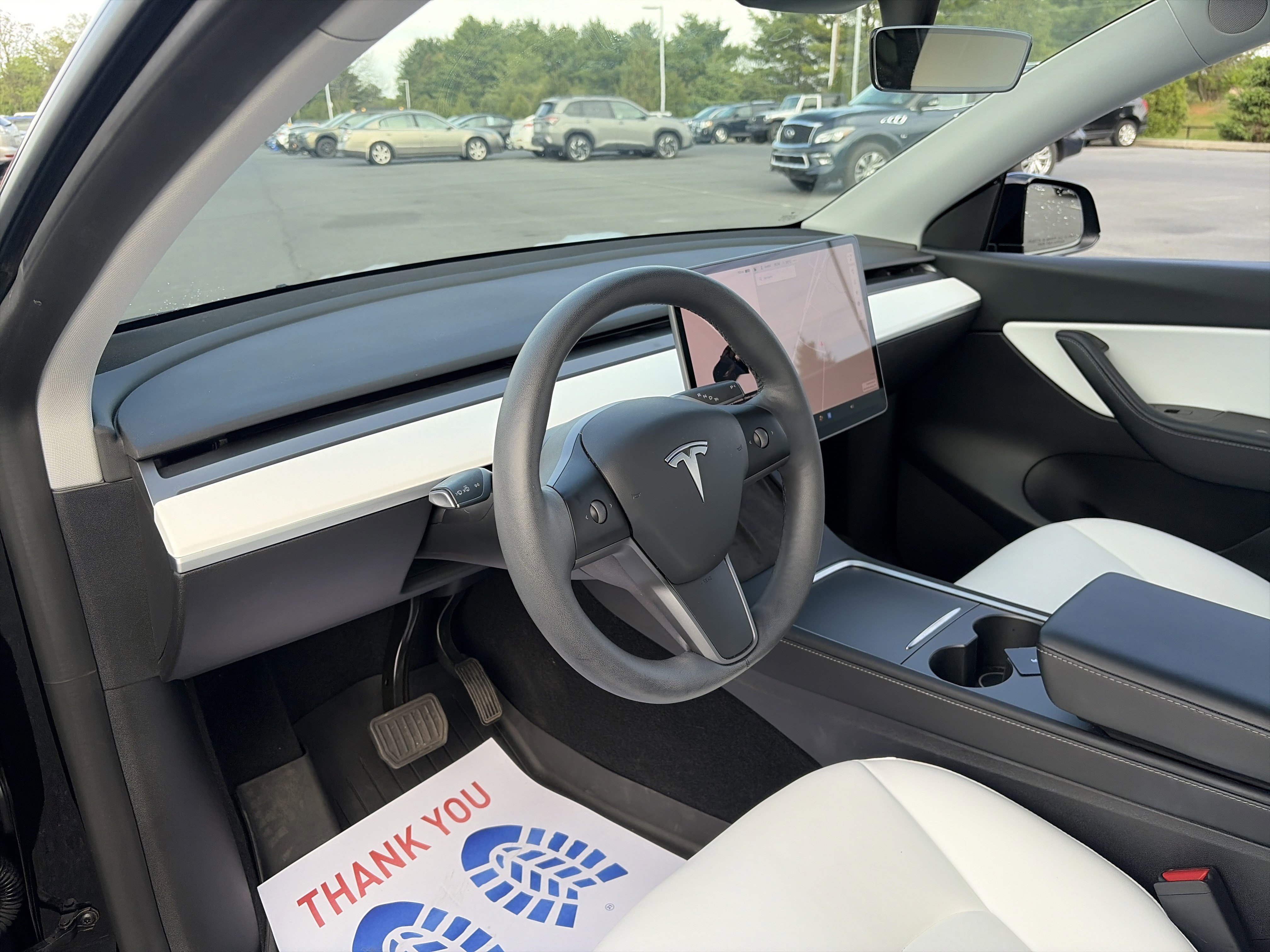 Used 2021 Tesla Model Y Long Range image 23