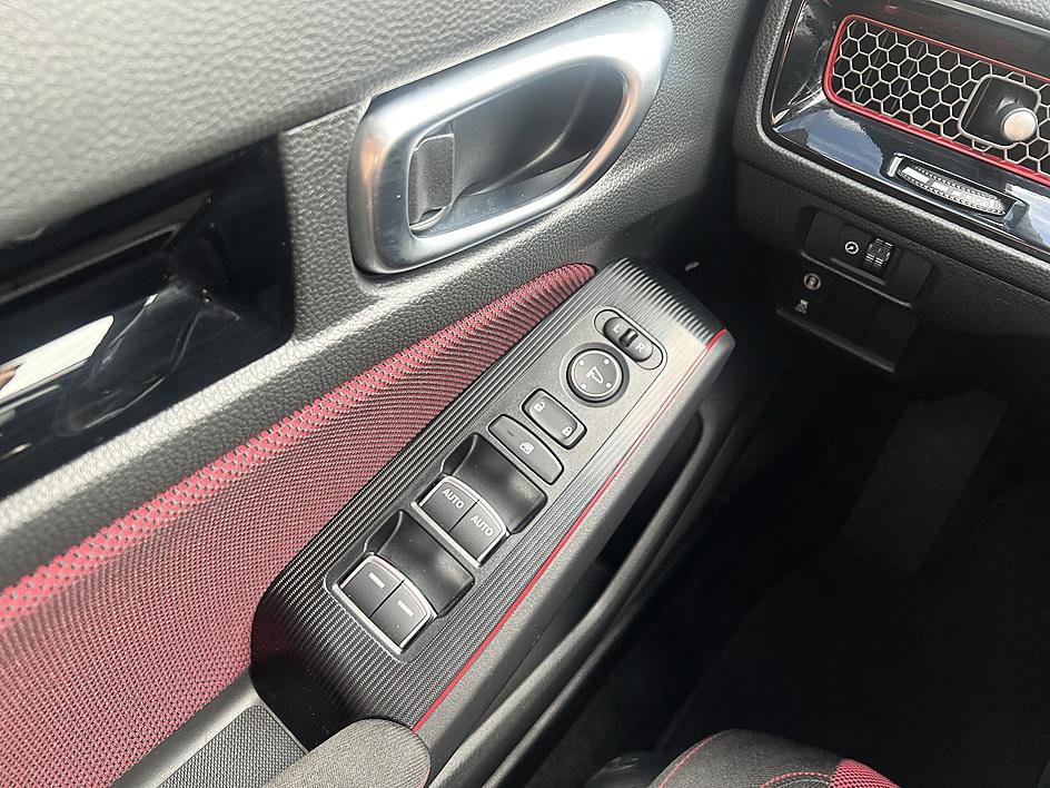 Used 2023 Honda Civic Si image 2