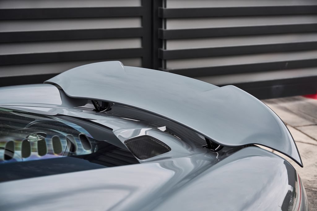 Used 2016 McLaren 675LT Coupe RWD image 14