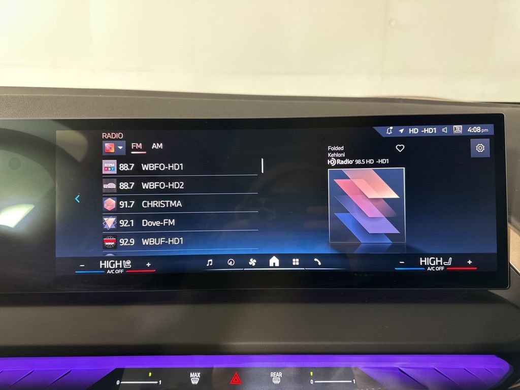 Used 2025 BMW X3 xDrive30i w/ Premium Package image 17