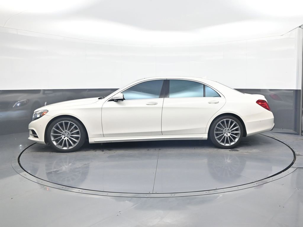 Used 2016 Mercedes-Benz S 550 Sedan image 4