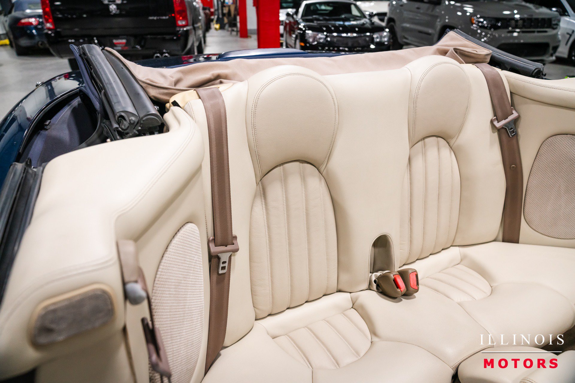 Used 2002 Jaguar XK8 Convertible RWD image 30