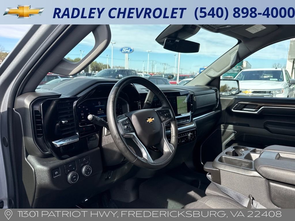 Certified 2025 Chevrolet Silverado 1500 LT image 4