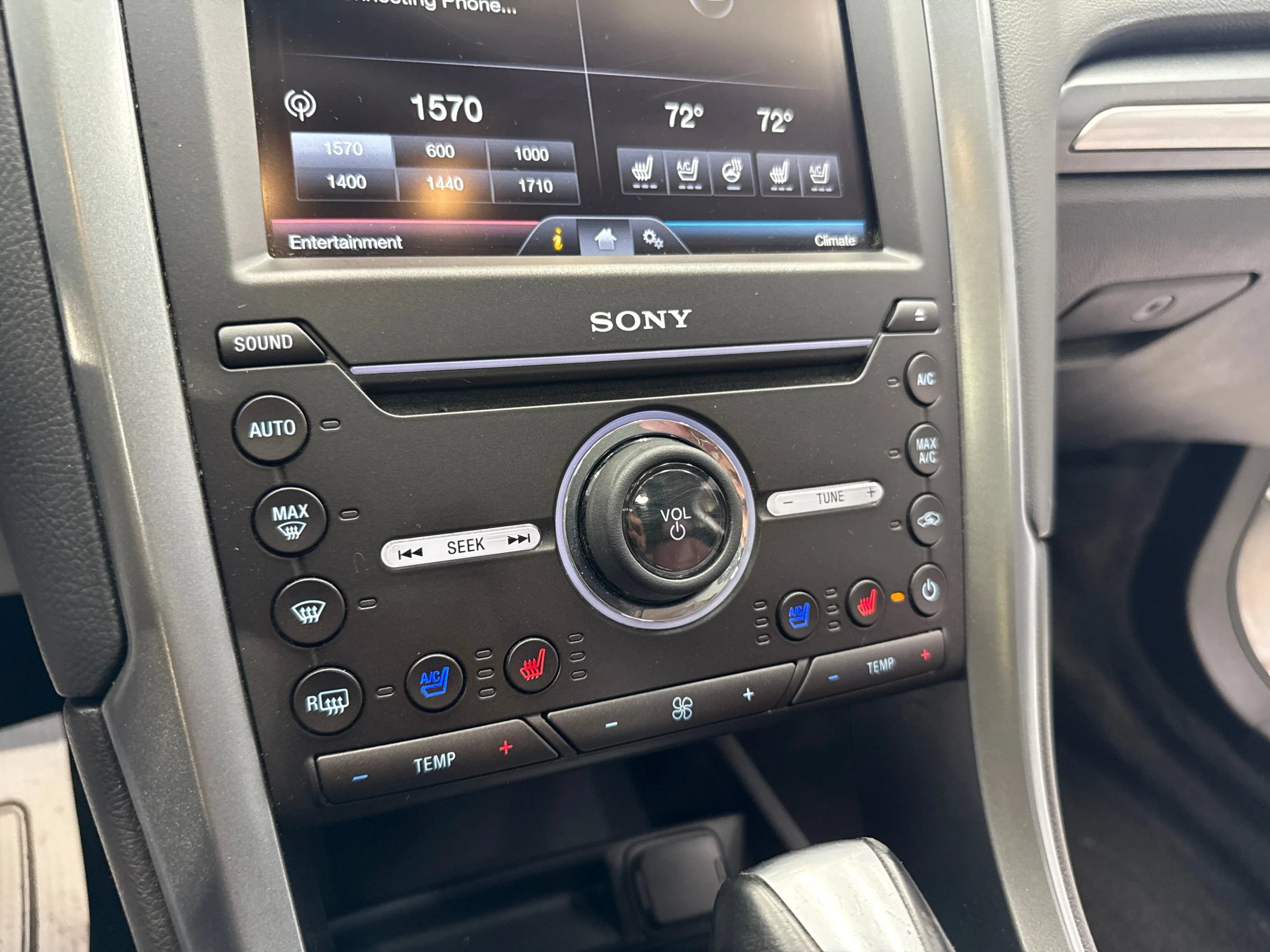 Used 2016 Ford Fusion Titanium w/ Terracotta Package FWD image 15