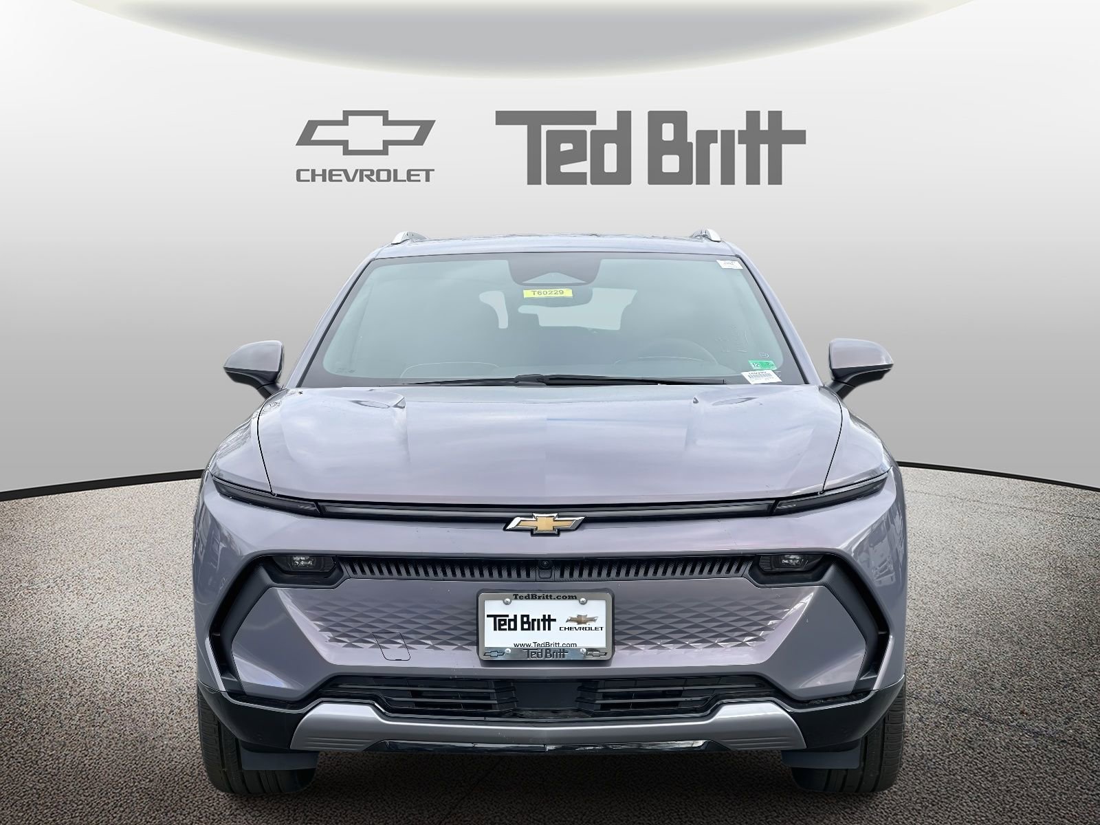 New 2026 Chevrolet Equinox EV LT w/ Convenience Package II image 2