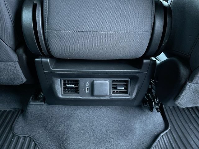 Used 2022 Chevrolet Silverado 1500 LT AWD/4WD image 21