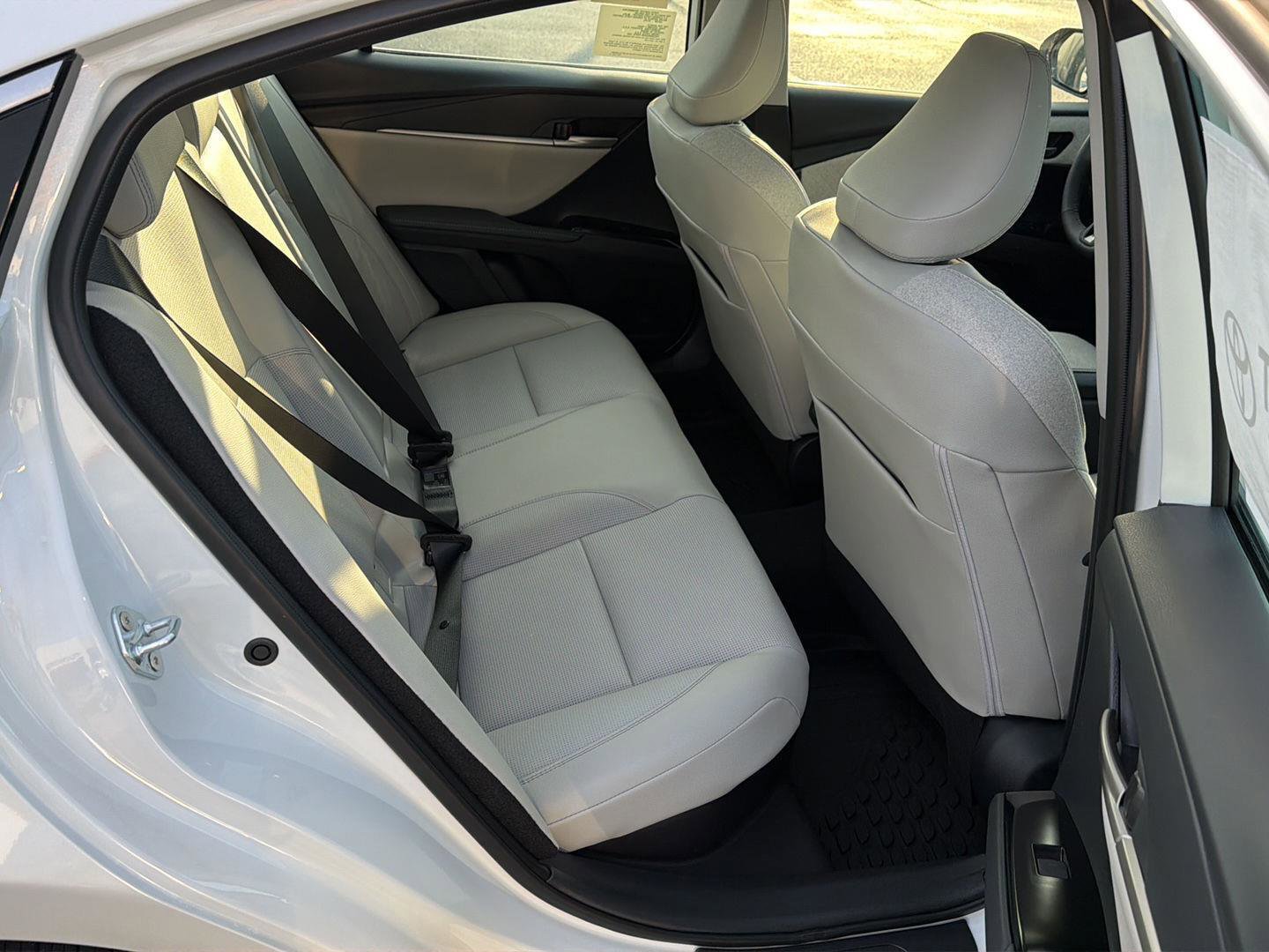 New 2026 Toyota Camry XLE AWD/4WD image 12