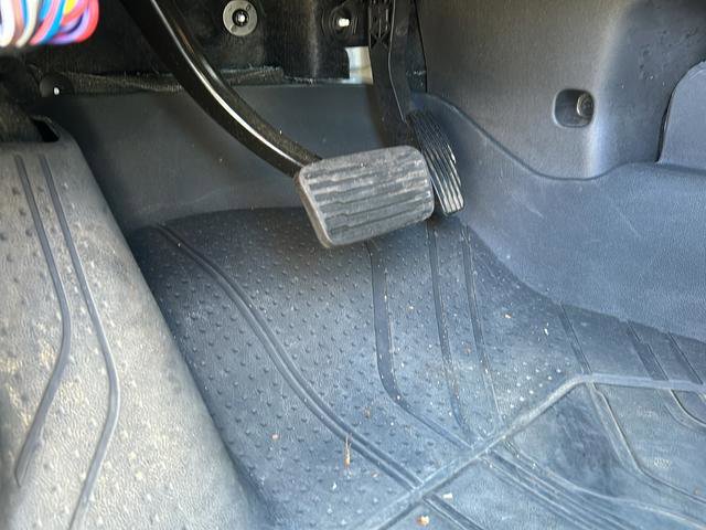 Used 2023 Chevrolet Silverado 1500 Custom image 18