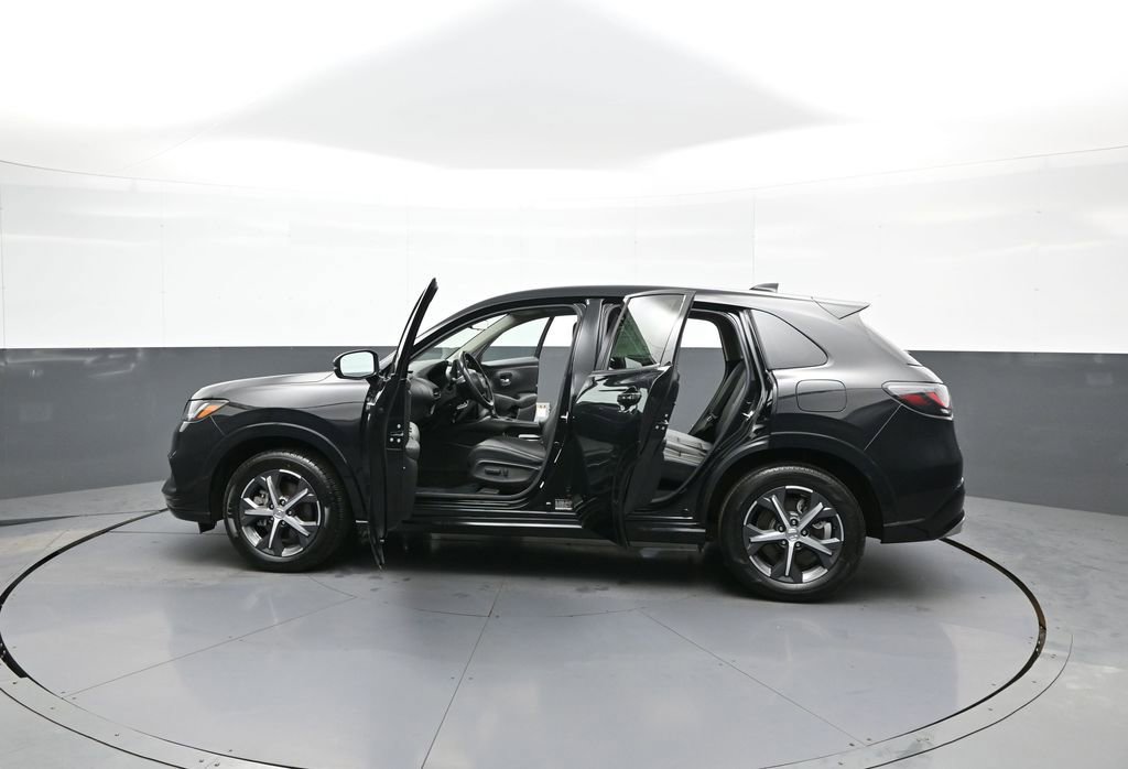 Certified 2023 Honda HR-V EX-L image 42