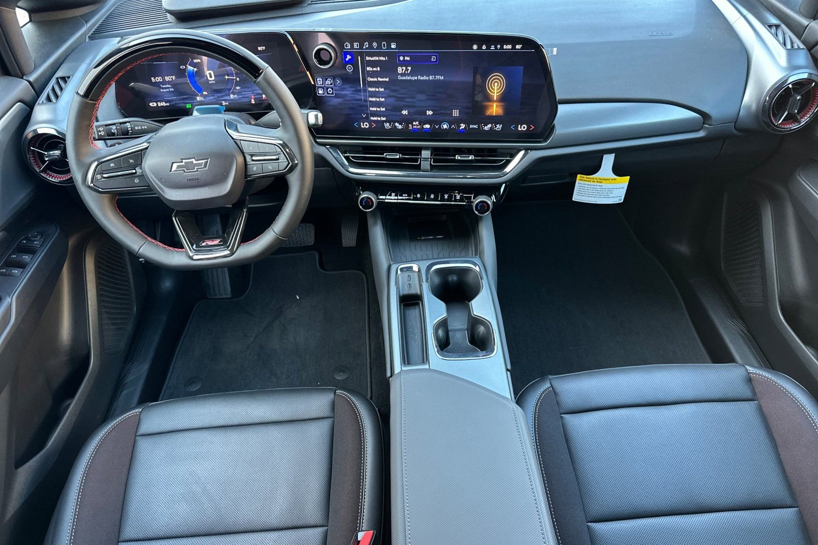 New 2025 Chevrolet Equinox EV RS w/ Active Safety Package 3 AWD/4WD image 13