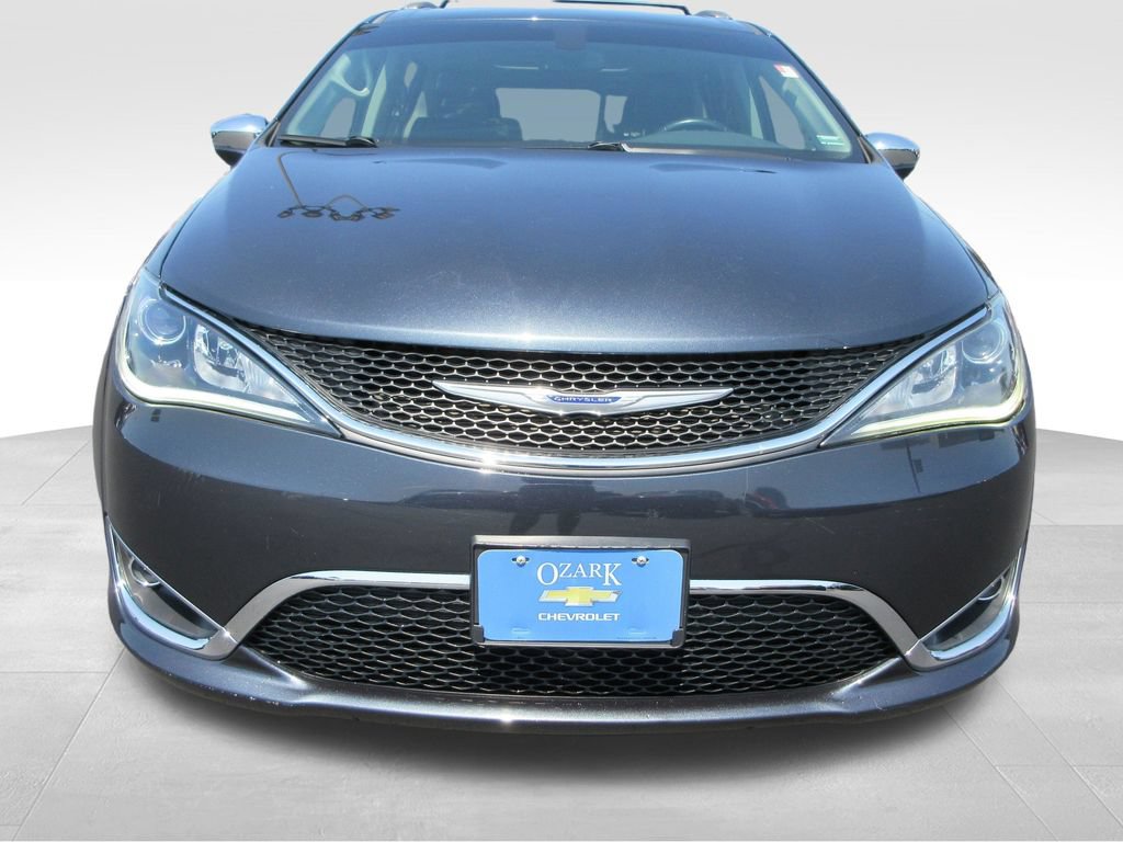 Used 2020 Chrysler Pacifica Limited FWD image 8