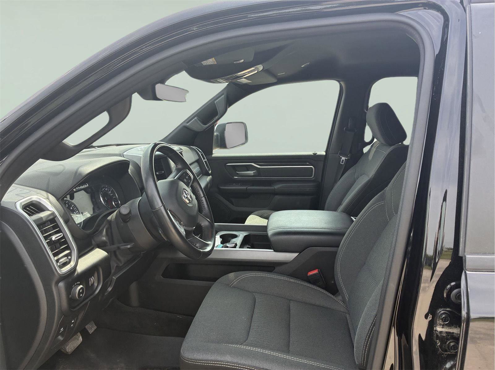 Used 2022 RAM 1500 Big Horn AWD/4WD image 13