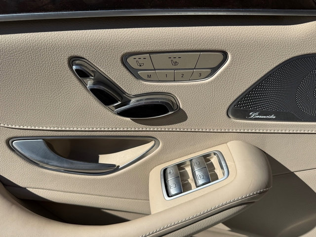 Used 2020 Mercedes-Benz S 560 Sedan image 19