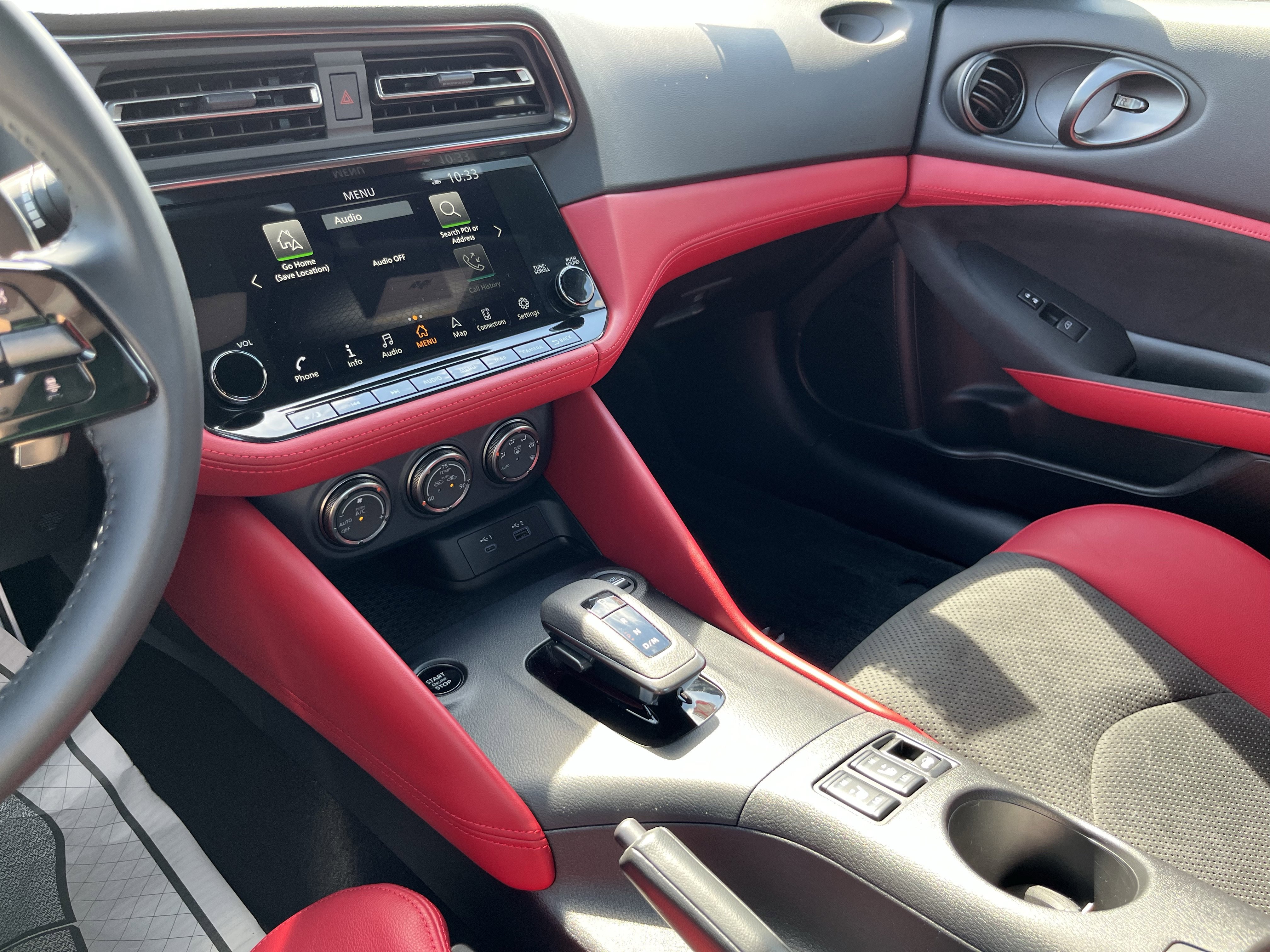 Used 2024 Nissan Z Performance w/ Floor Mat Package RWD image 27