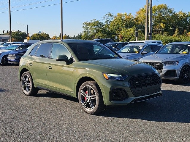 Used 2024 Audi Q5 e Premium Plus