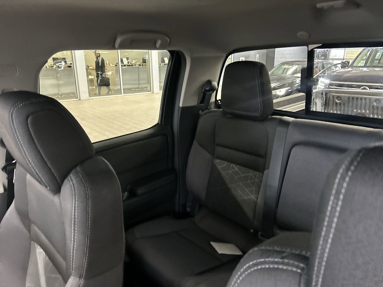 New 2026 Nissan Frontier SV w/ SV Convenience Package image 5