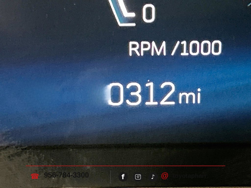 Used 2024 Cadillac XT4 Luxury FWD image 11
