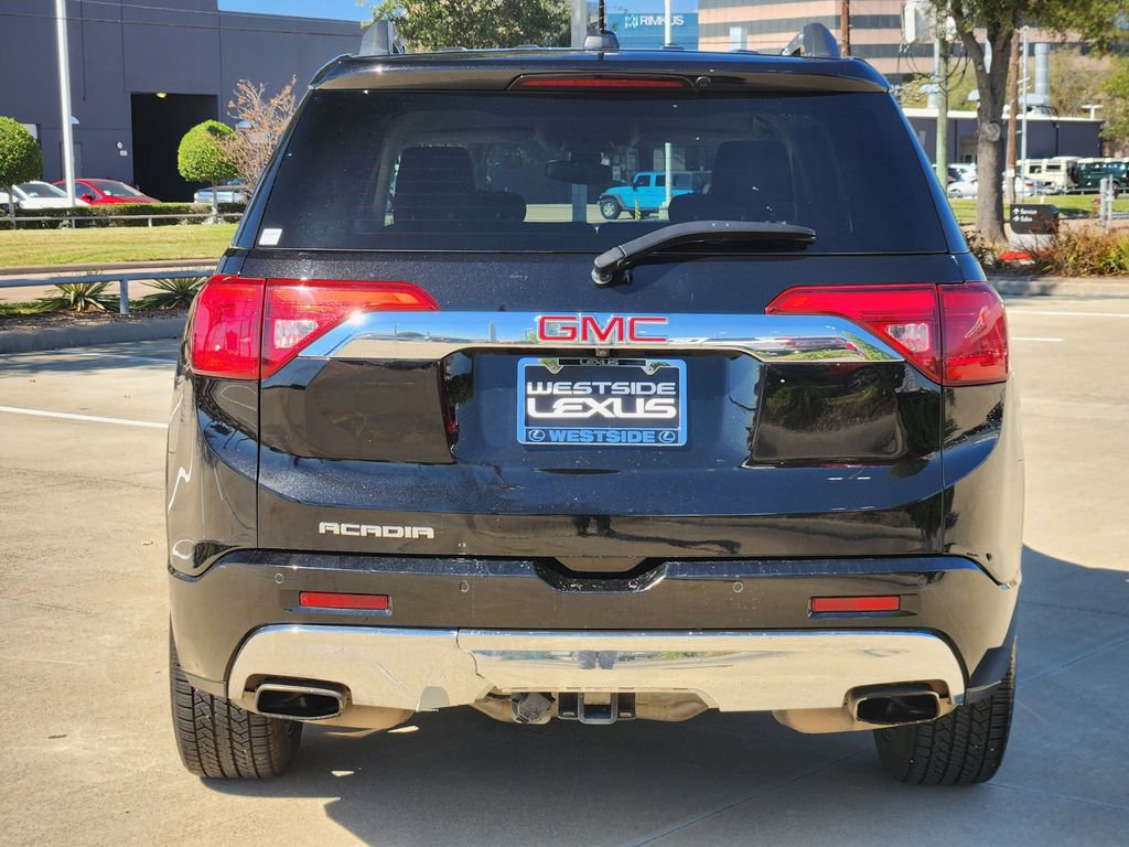 Used 2017 GMC Acadia Denali image 6