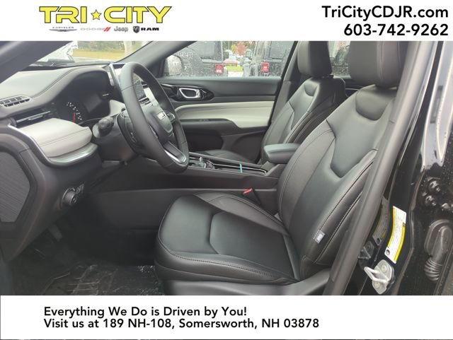 New 2026 Jeep Compass Limited w/ Mopar All Weather Package image 9