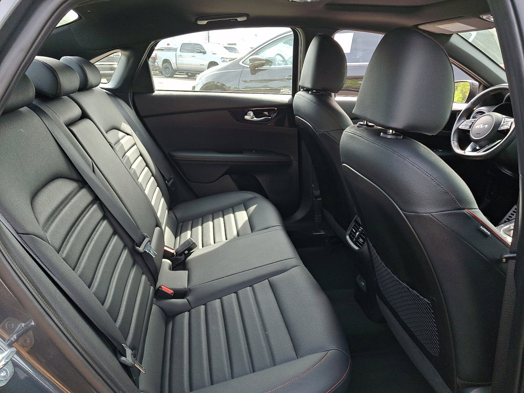 Used 2023 Kia Forte GT w/ GT2 Package FWD image 15