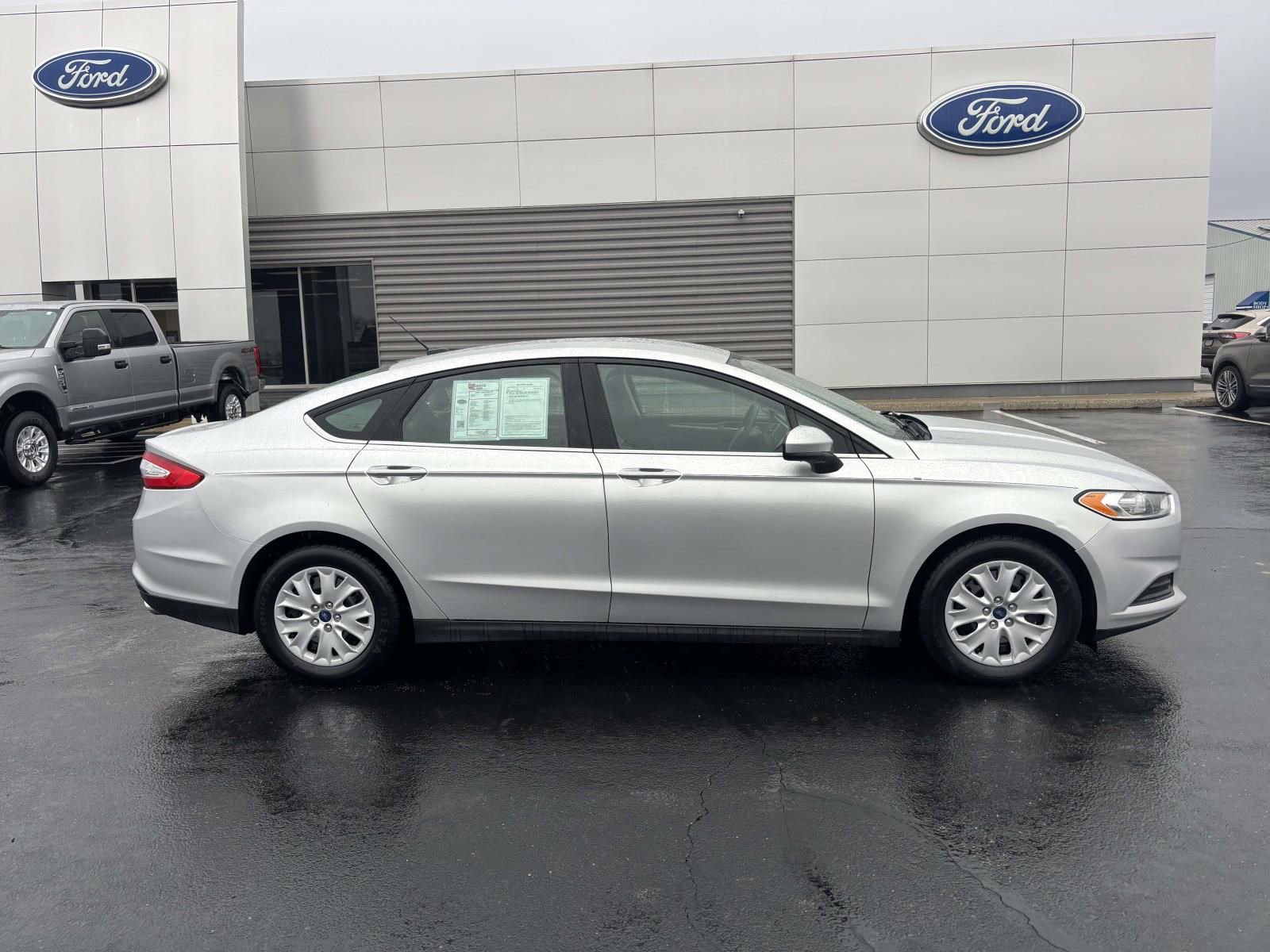 Used 2014 Ford Fusion S image 10