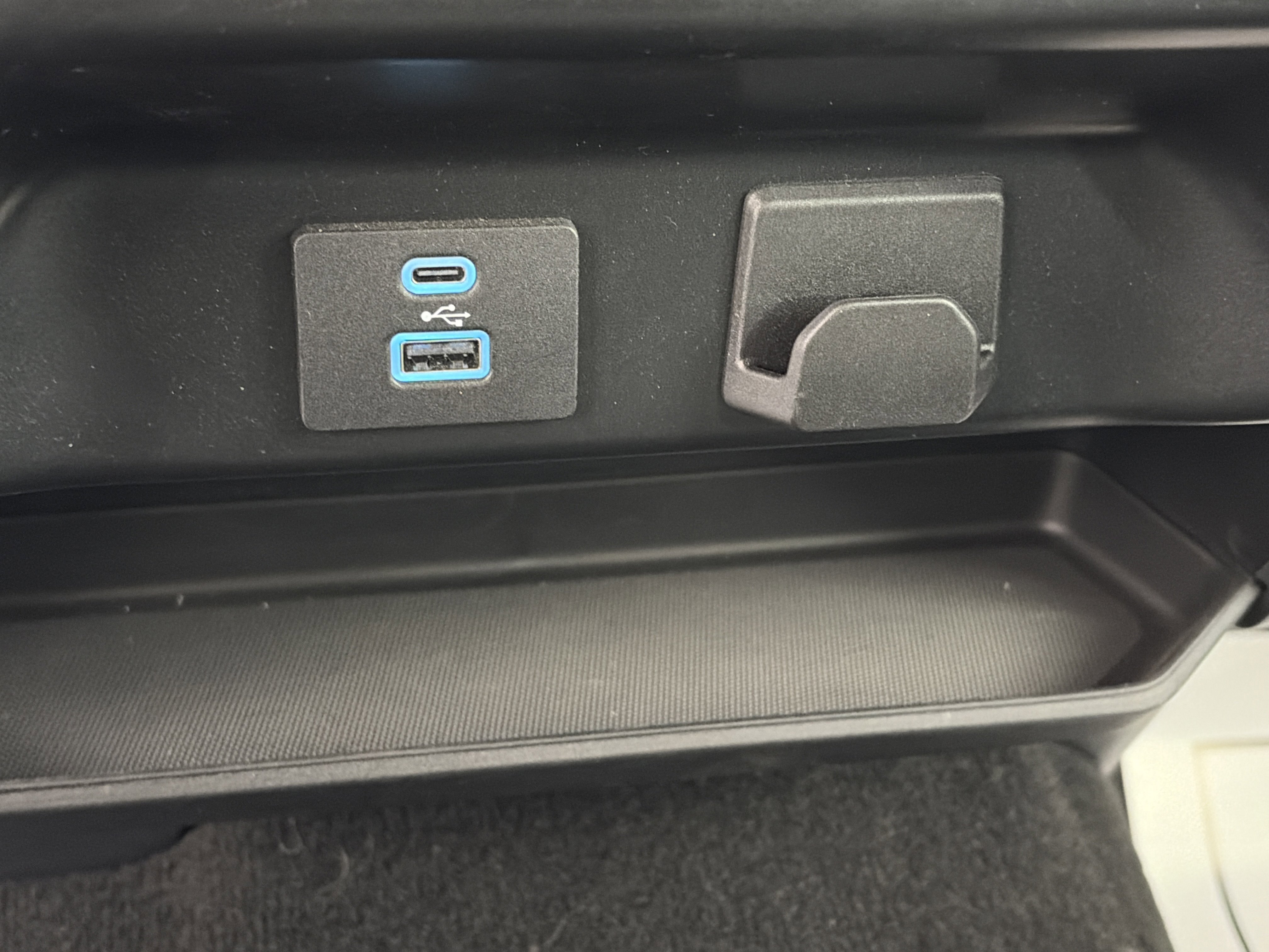 Used 2022 Ford F150 XLT w/ Equipment Group 302A High image 26