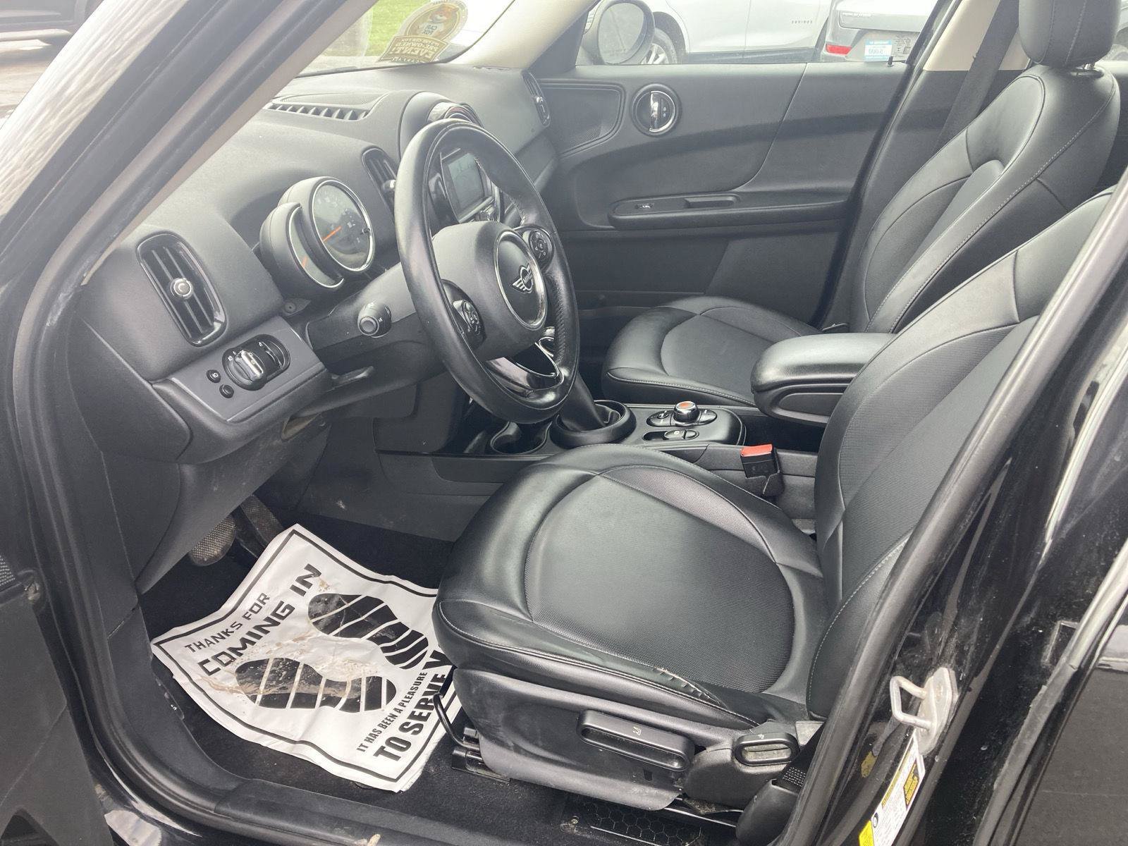 Used 2019 MINI Cooper Countryman FWD image 9