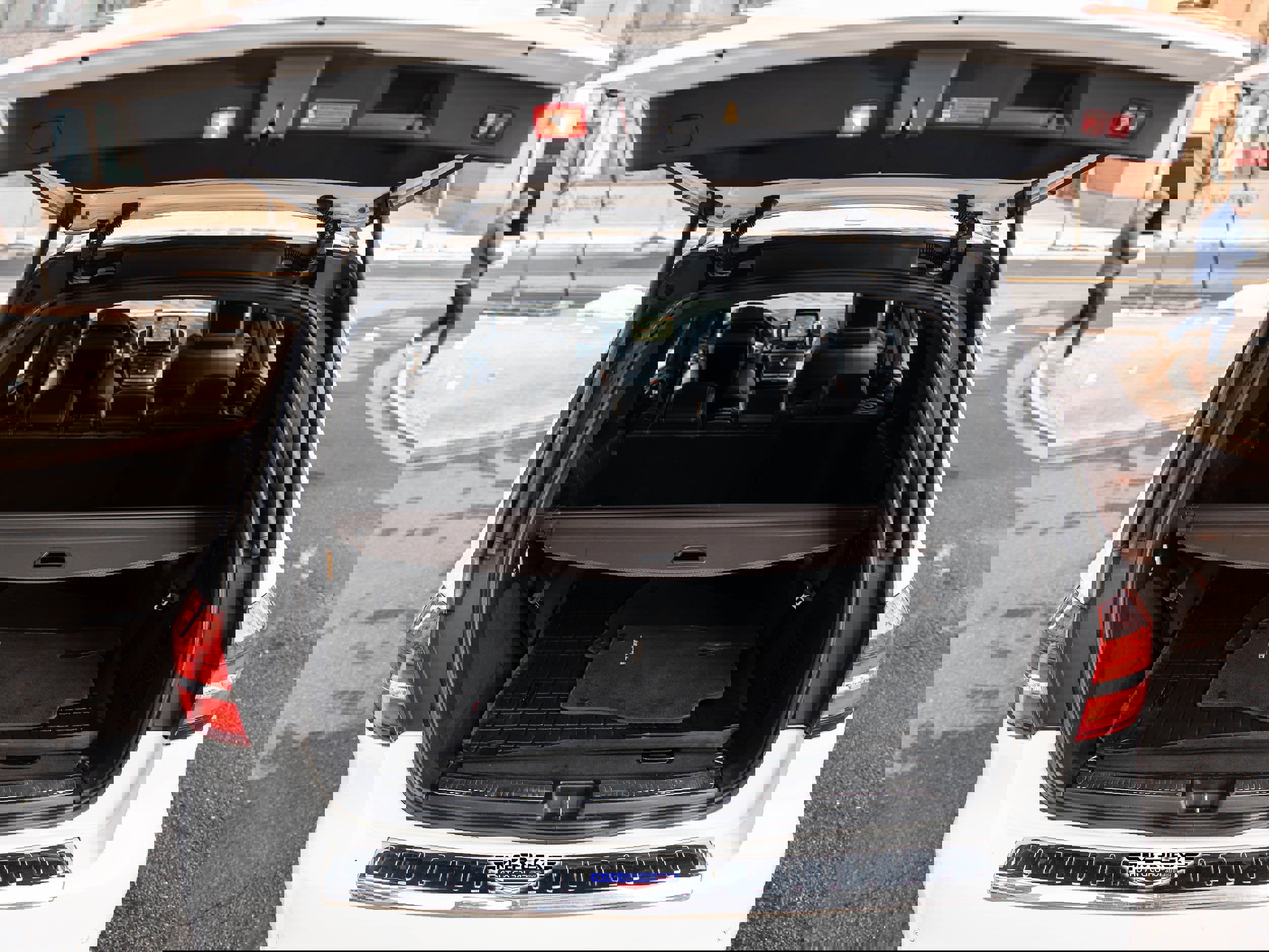 Used 2017 Mercedes-Benz GLS 63 AMG 4MATIC w/ AMG Night Styling Package image 55