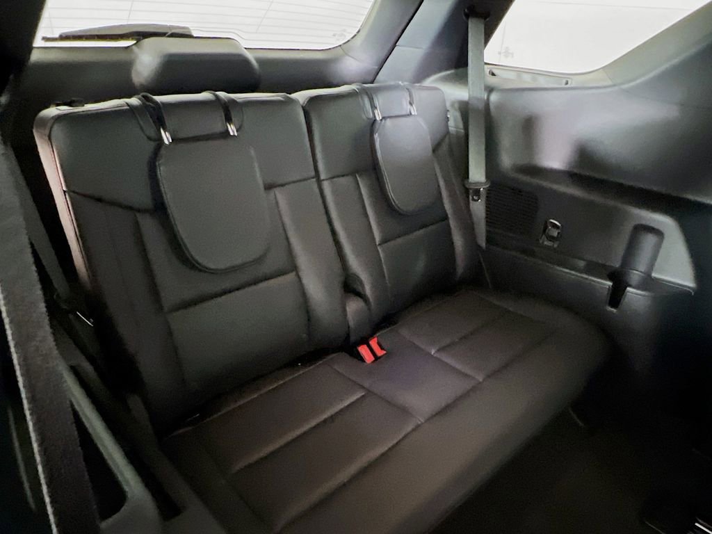 New 2026 Ford Explorer ST w/ Sun And Sound Package image 15