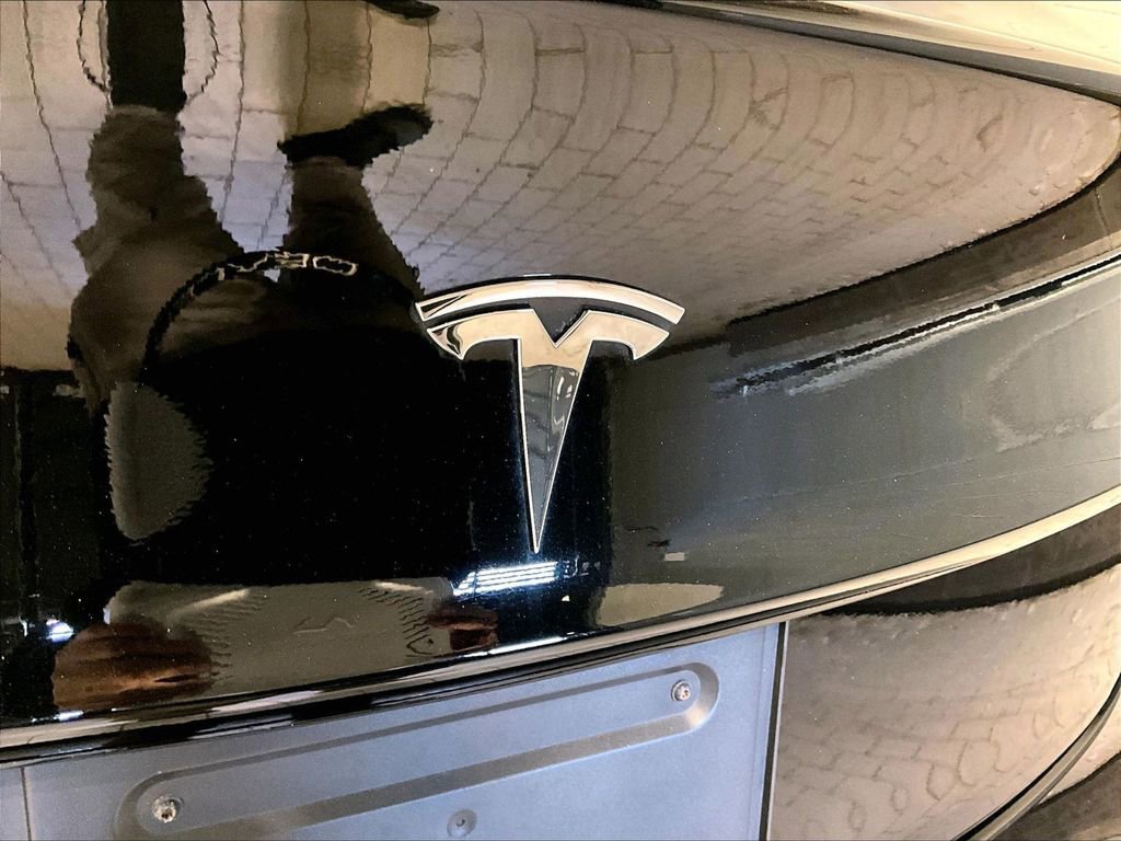 Used 2022 Tesla Model 3 image 33