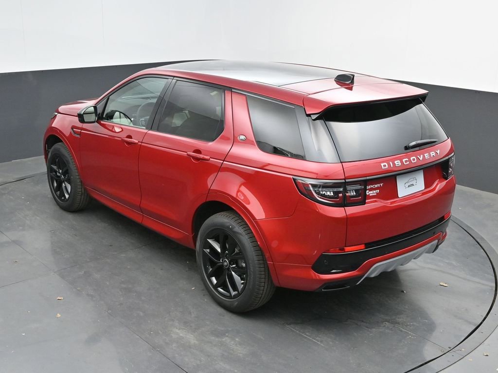 Used 2025 Land Rover Discovery Sport S image 31