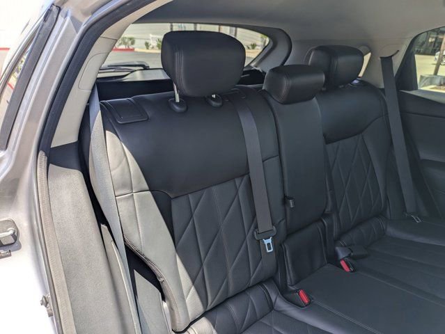 Used 2011 INFINITI FX50 AWD w/ Deluxe Touring Pkg image 33