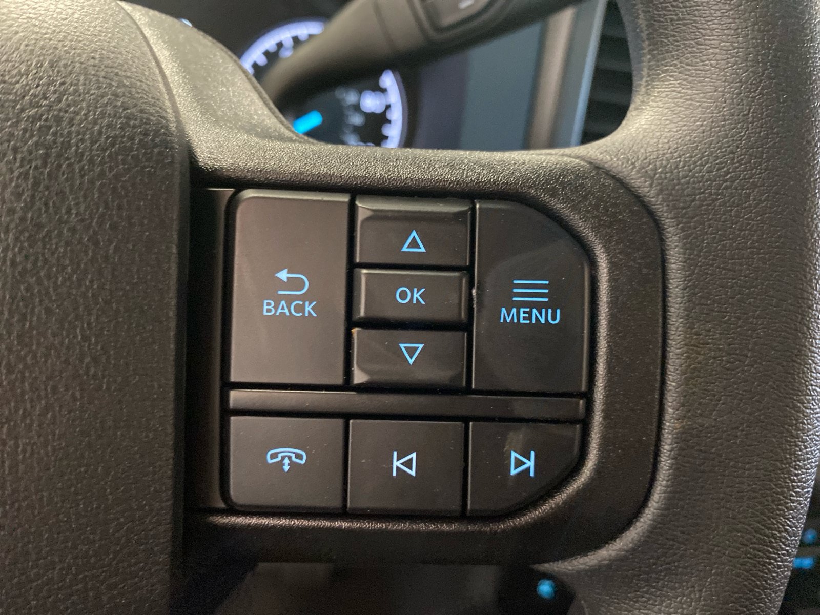 New 2026 Ford F350 XLT w/ FX4 Off-Road Package AWD/4WD image 22