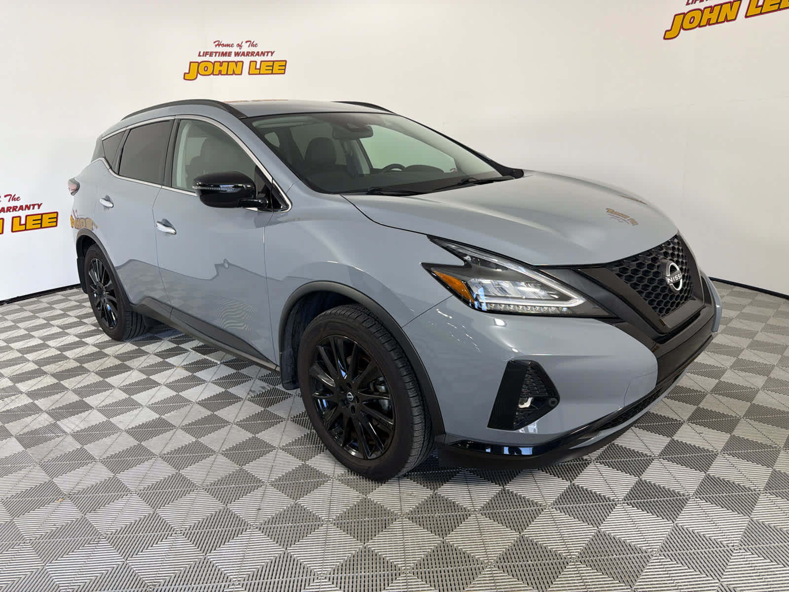 Used 2023 Nissan Murano SV w/ SV Midnight Edition Package FWD image 8