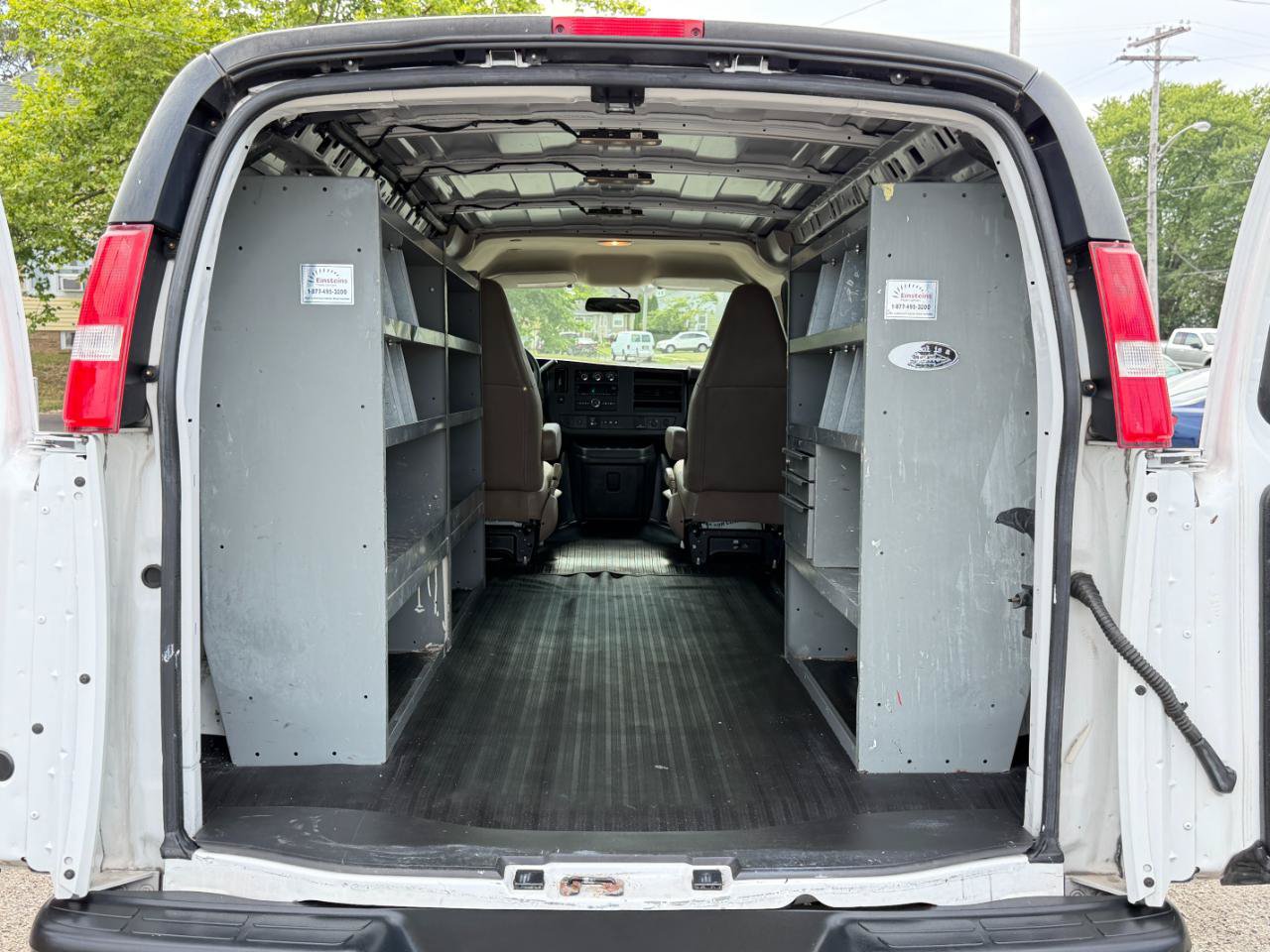 Used 2019 GMC Savana 3500 RWD image 27