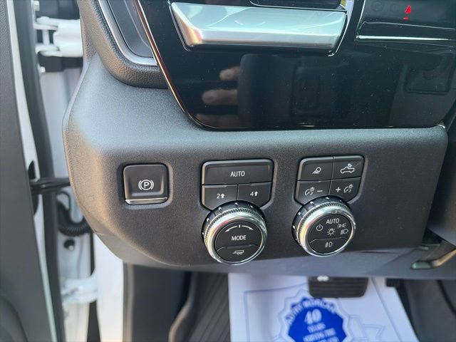 New 2026 GMC Sierra 1500 Elevation w/ Elevation Premium Package AWD/4WD image 19
