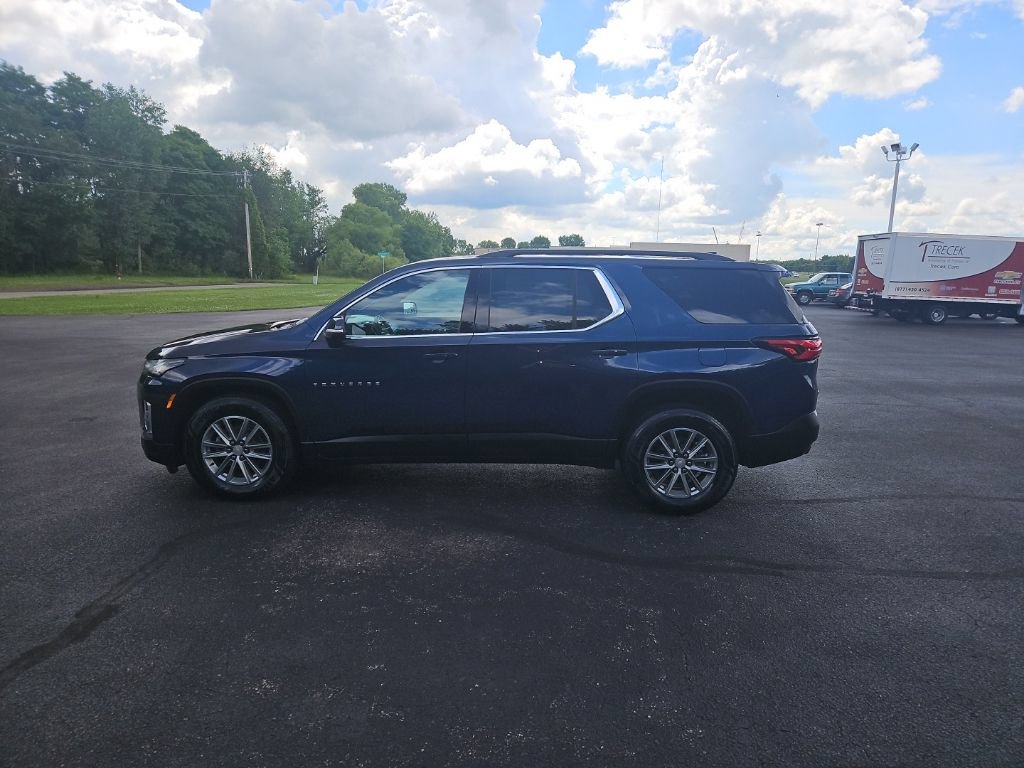 Used 2023 Chevrolet Traverse LT AWD/4WD image 4