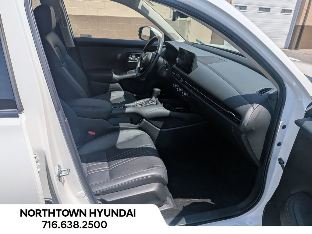 Used 2024 Honda HR-V EX-L image 36