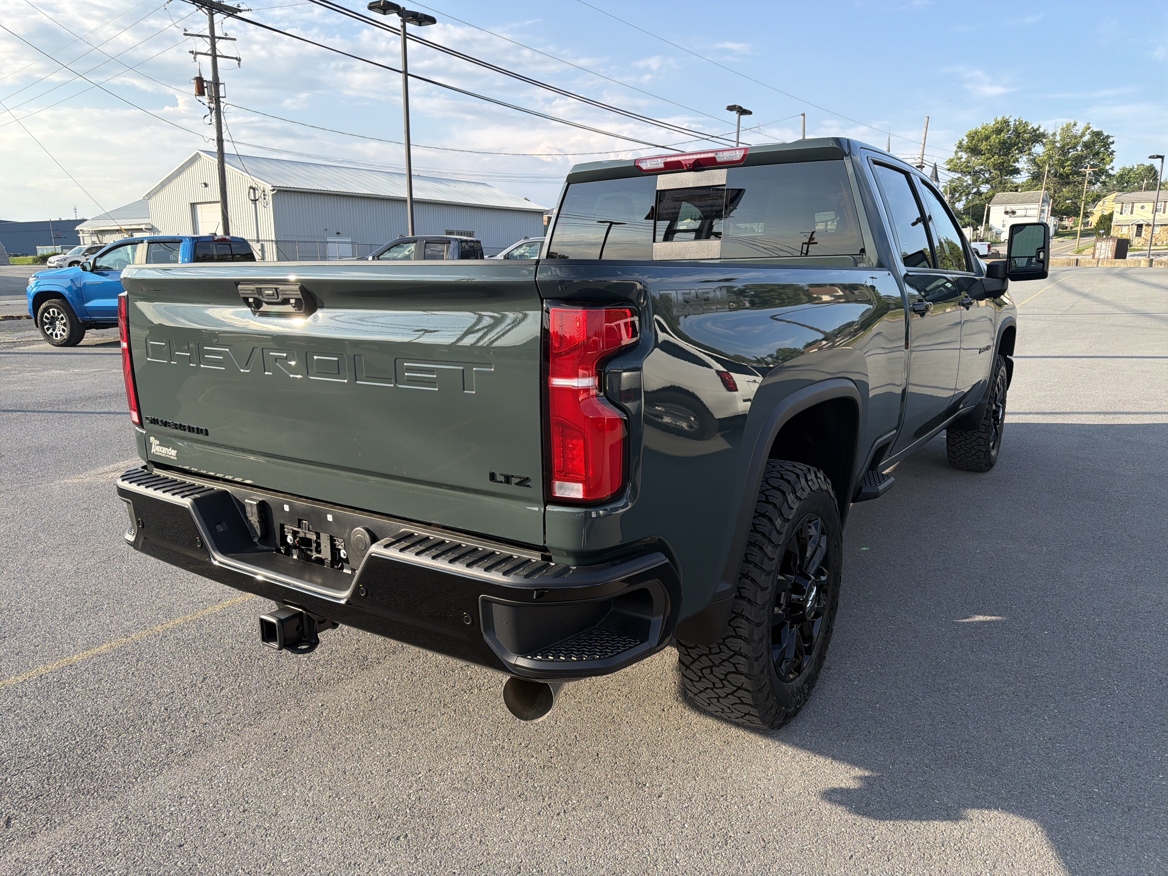 New 2026 Chevrolet Silverado 2500 LTZ w/ Trail Boss Package AWD/4WD video 3
