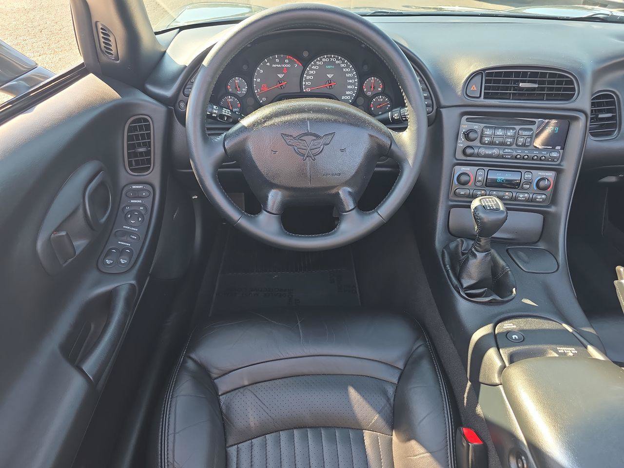 Used 2004 Chevrolet Corvette Convertible w/ Preferred Equipment Group RWD image 6