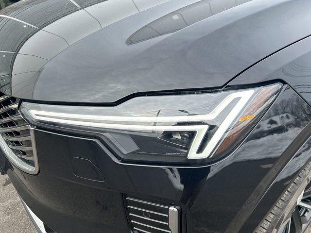 Certified 2025 Volvo XC90 B5 Plus image 8