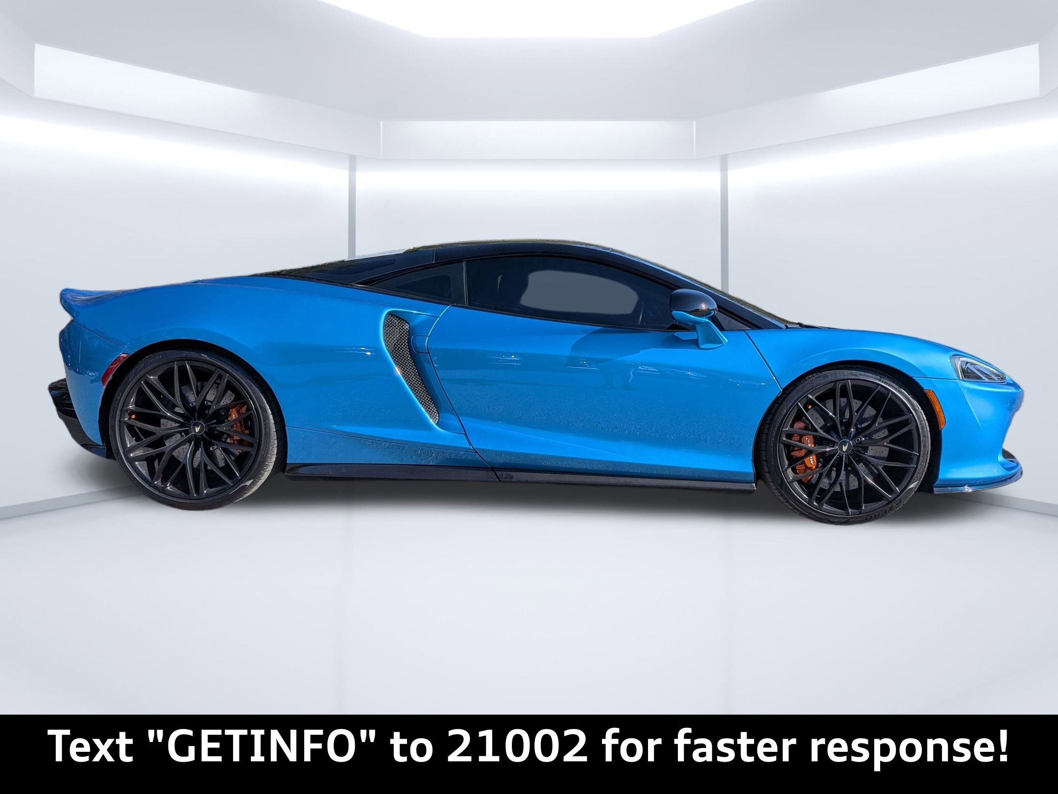 Used 2022 McLaren GT image 2