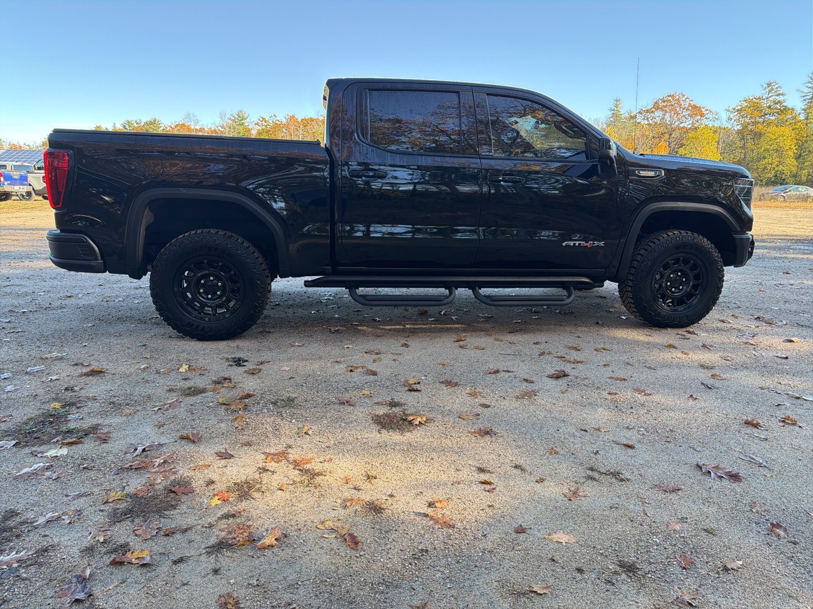 Used 2024 GMC Sierra 1500 AT4X w/ AT4X AEV Edition image 10