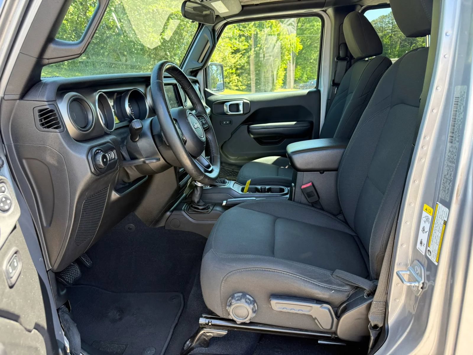Used 2019 Jeep Wrangler Unlimited Sport S AWD/4WD image 10