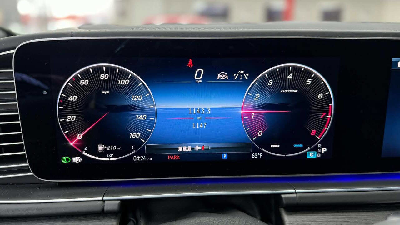 Used 2026 Mercedes-Benz Maybach GLS 600 4MATIC image 25