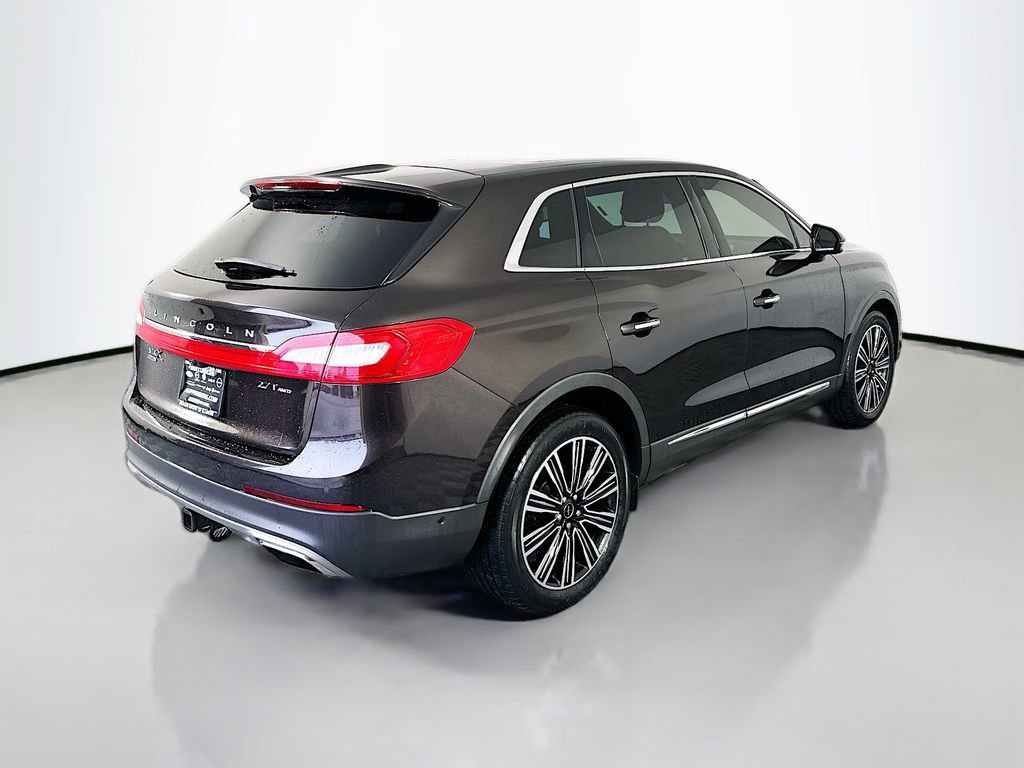 Used 2017 Lincoln MKX Black Label w/ Driver Assistance Package image 7