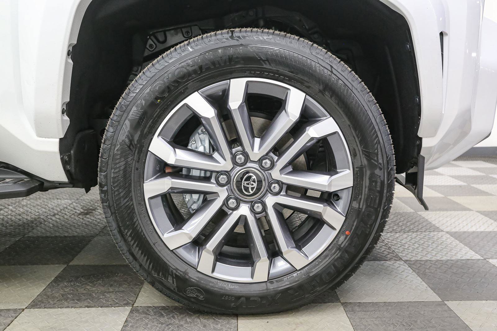 New 2026 Toyota 4Runner Limited image 12