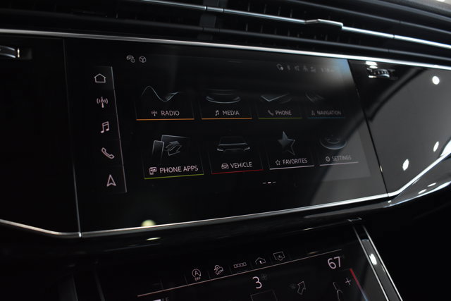 Used 2023 Audi Q7 Premium Plus w/ Premium Plus Package image 20