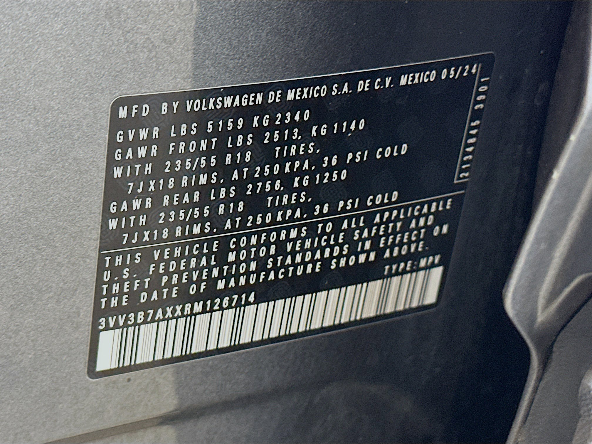 Used 2024 Volkswagen Tiguan SE FWD image 12