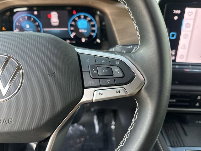 Used 2025 Volkswagen Atlas SE w/ Black Wheel Package image 18